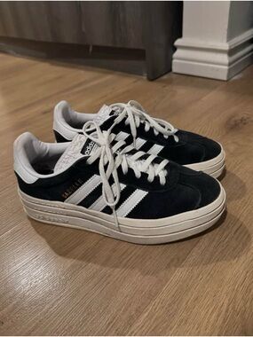 Adidas Gazelle Platform Sneakers